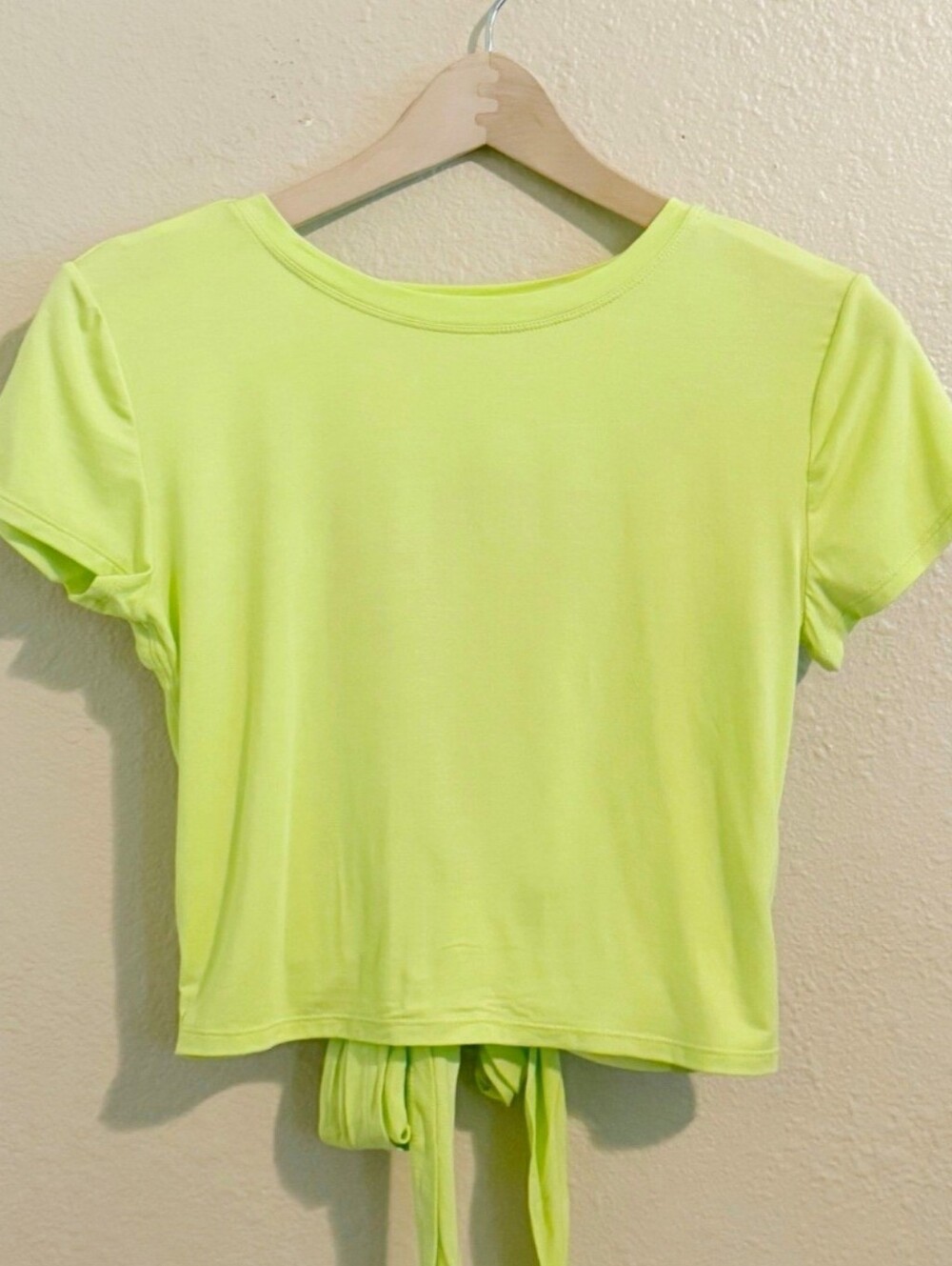 New Blogilates Multi Way Bow Back Top
